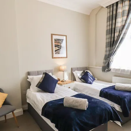 Flat 2 The Old Chapel Daire